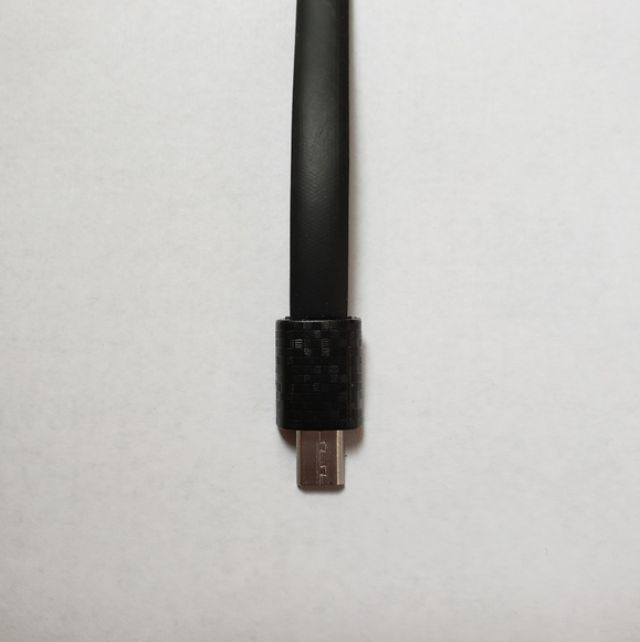 Avon USB Phone Charger Bracelet for Android - Picture 5 of 8